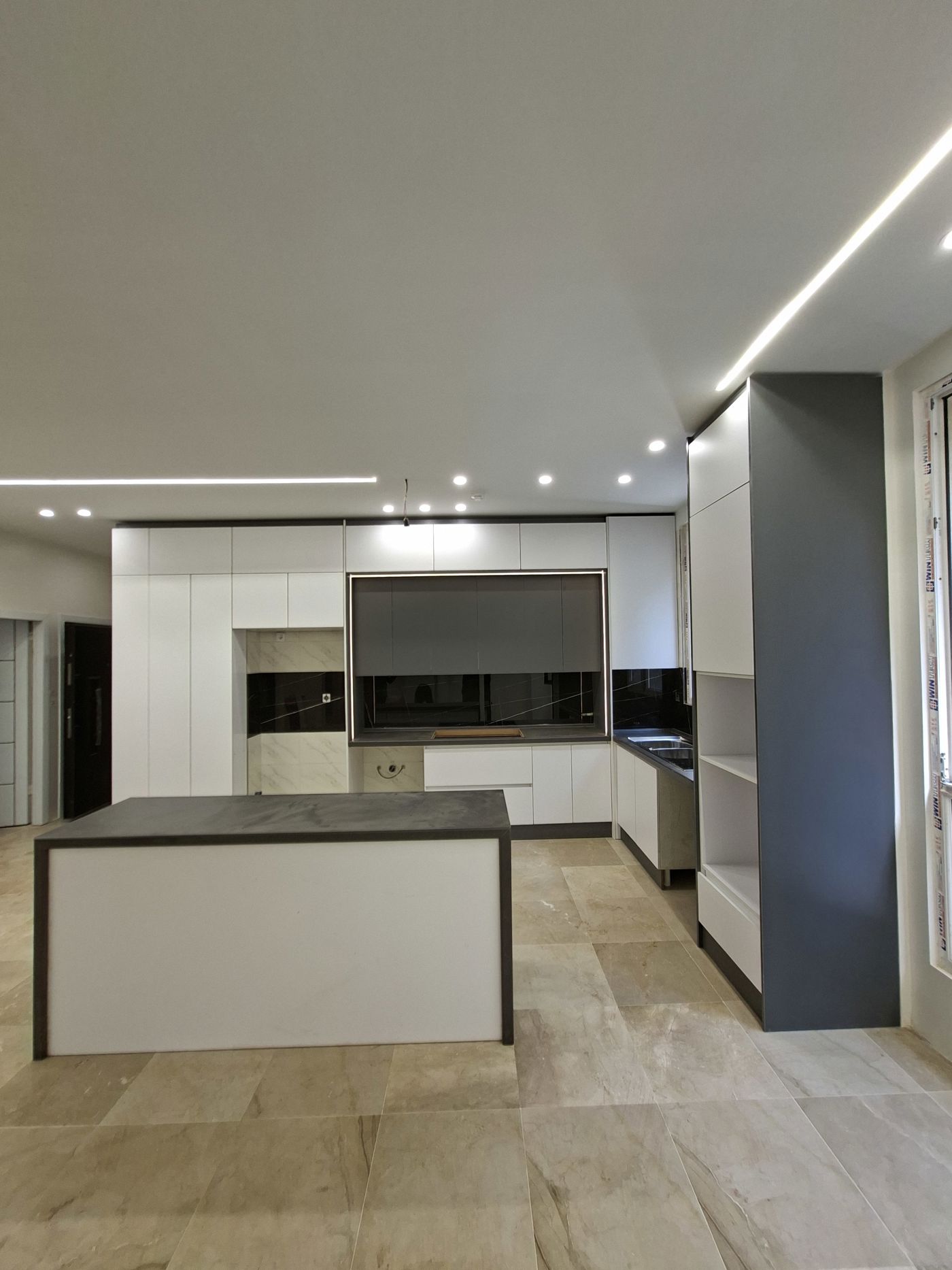 نمونه کابینت آشپزخانه مدرن — CA-1422 — آرایان ترسیم