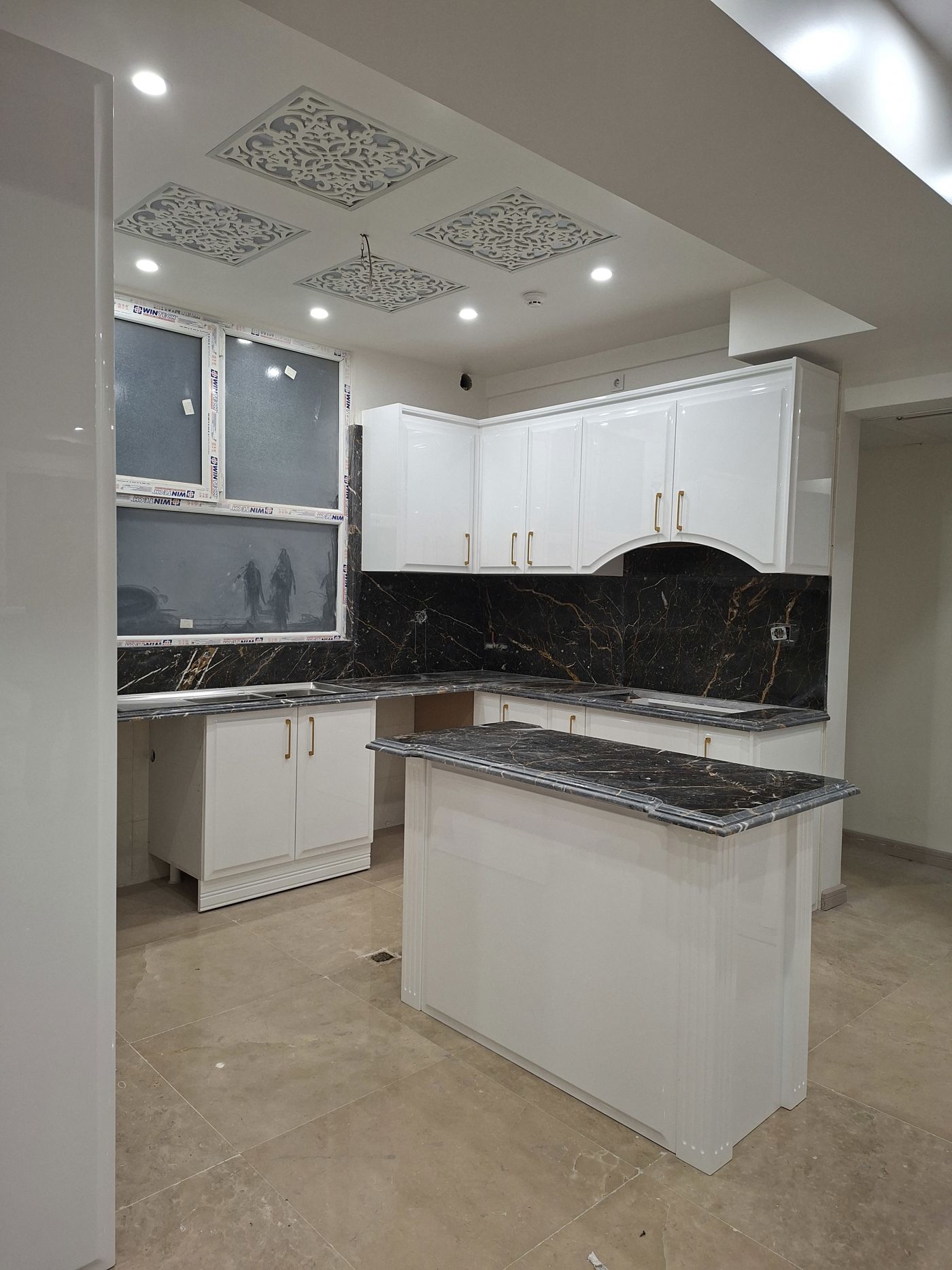 اجرای سفارشی کابینت آشپزخانه — CA-1477 — آرایان ترسیم