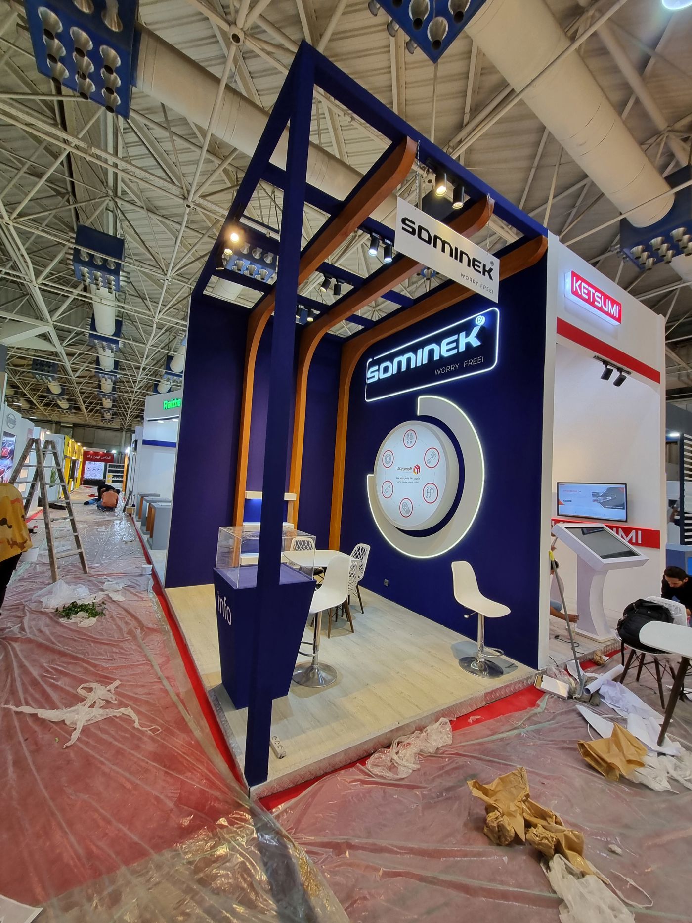 نمونه غرفه نمایشگاهی مدرن — EX-1466 — آرایان ترسیم